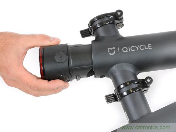 從電池到傳感器，完整拆解小米智能自行車