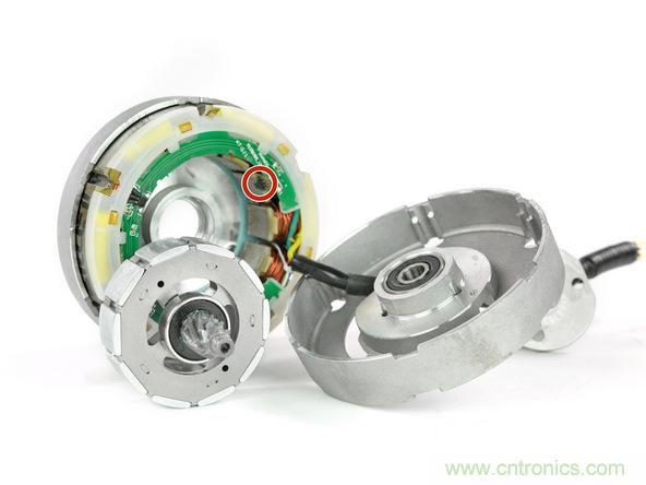 從電池到傳感器，完整拆解小米智能自行車