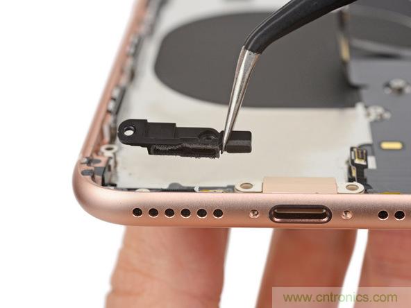 iPhone 8首拆：無線充電版本的iPhone 7？