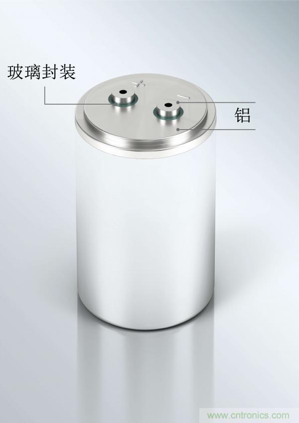世界首創(chuàng)玻璃鋁密封端子，可大幅提升電容性能