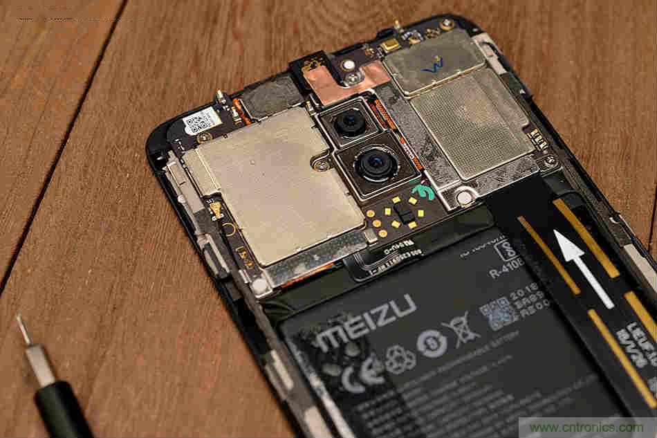 拆解魅族15 Plus：玩轉(zhuǎn)了新概念，但其工藝究竟如何？