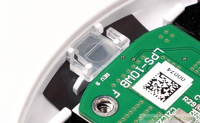 拆解對(duì)比：系出同門，小米、紫米無(wú)線充電器的差別有多大？