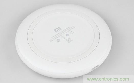 拆解對(duì)比：系出同門，小米、紫米無(wú)線充電器的差別有多大？