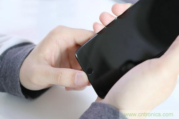 魅族M15拆解：做工精致，壓感Home鍵采用中國芯