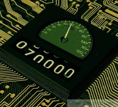 為何晶體管使用越久，功耗越低？