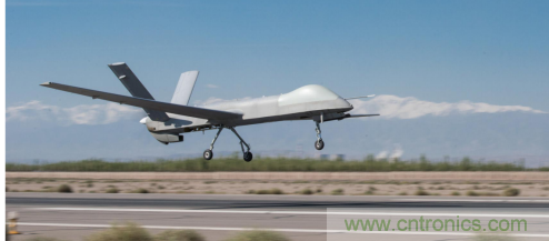 &ldquo;沖上云霄&rdquo;不再是夢(mèng)想，無人機(jī)帶你&ldquo;上天&rdquo;