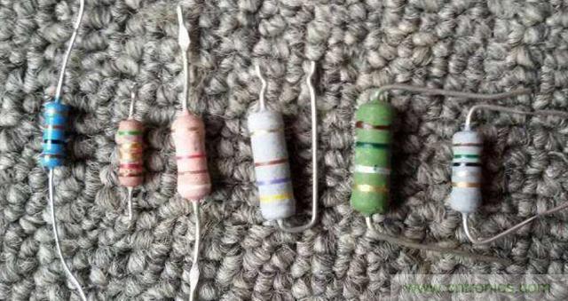 電阻器在電動(dòng)機(jī)實(shí)現(xiàn)降壓和限流起到什么作用？