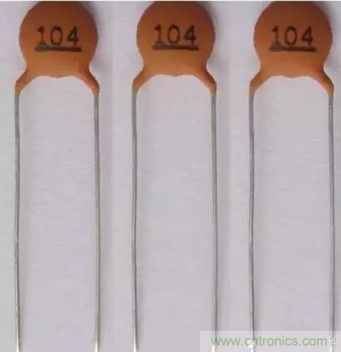 如何區(qū)分電解電容與無(wú)極性電容？