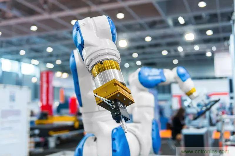 實(shí)現(xiàn)機(jī)器人的自主性？嵌入式模擬智能可以達(dá)到新高度！