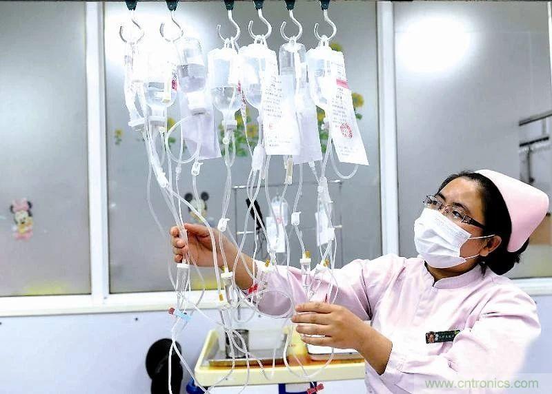 醫(yī)護(hù)輸液系統(tǒng)升級，注射泵無線化如何實現(xiàn)？