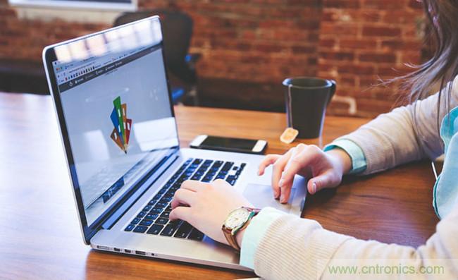 打卡&ldquo;未來工作&rdquo;，VDI存儲當(dāng)然是全閃存