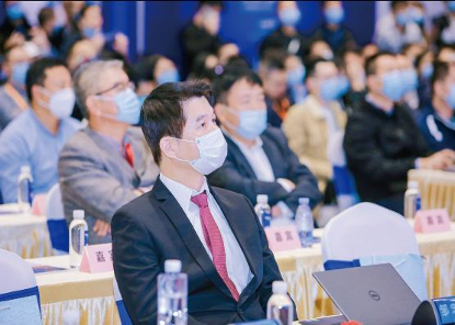 碼”?。∥逶隆靶尽睓C(jī)不容錯過！