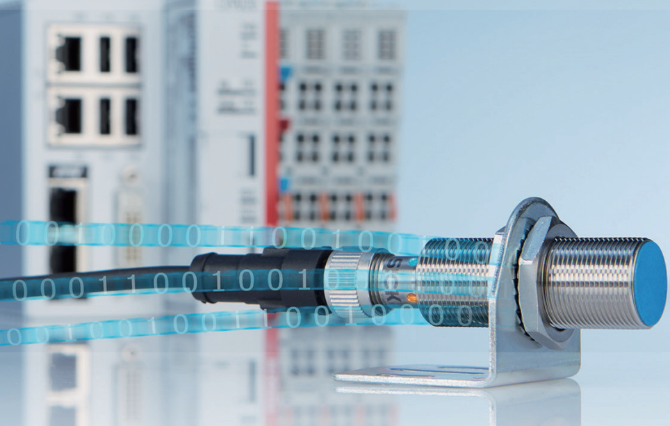 無需更換/拆除設(shè)備，這個直接將智能帶入邊緣的技術(shù)是？