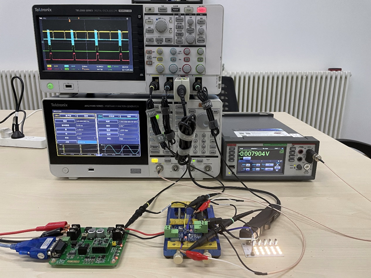 如何使用示波器、AFG和萬用表測試LED 驅(qū)動器的調(diào)光線性度？