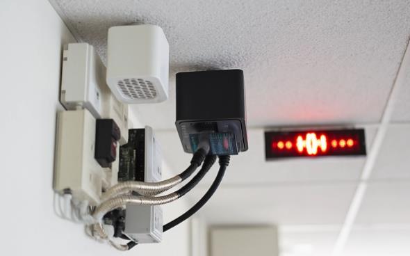 從誤報(bào)到精準(zhǔn)預(yù)警：多光譜MCU重構(gòu)煙霧探測(cè)邊界