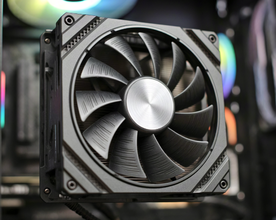 CPU總是過(guò)熱降頻？工程師教你只看這5個(gè)核心參數(shù)，選出高性價(jià)比靜音風(fēng)扇